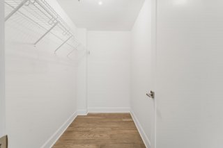 Walk-in closet