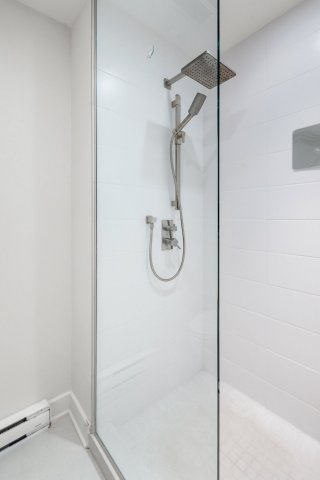 Ensuite bathroom