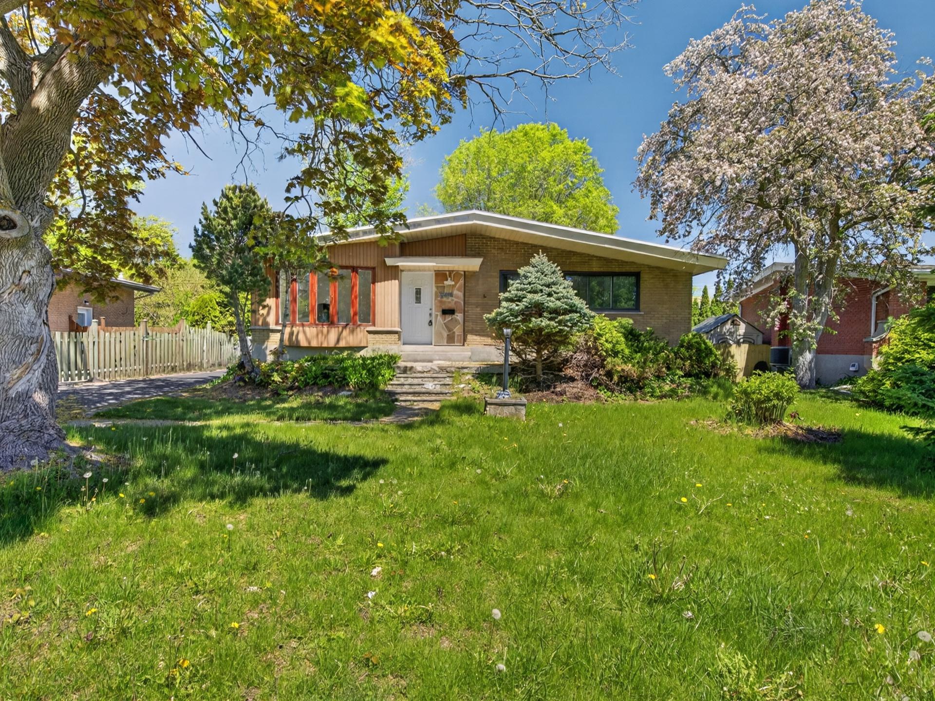 10519 Rue Bellevue