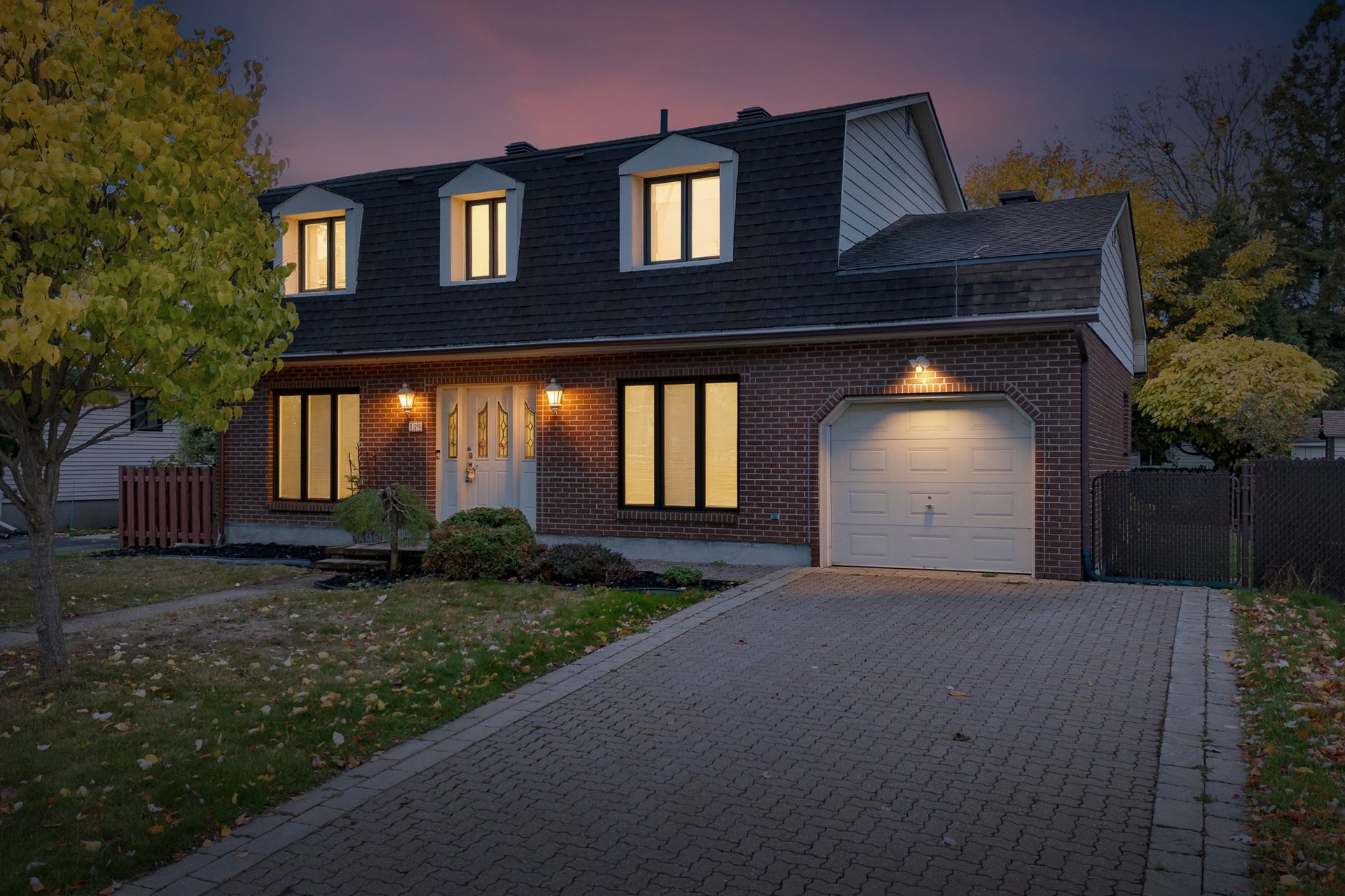 126 Av. de Georgia Crescent