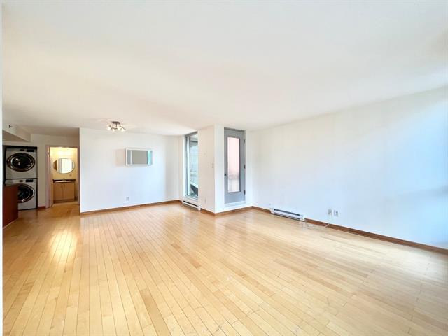 #804 - 88 Rue Charlotte