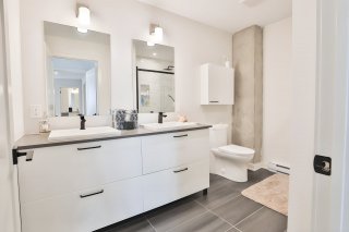 Salle de bains attenante à la CCP