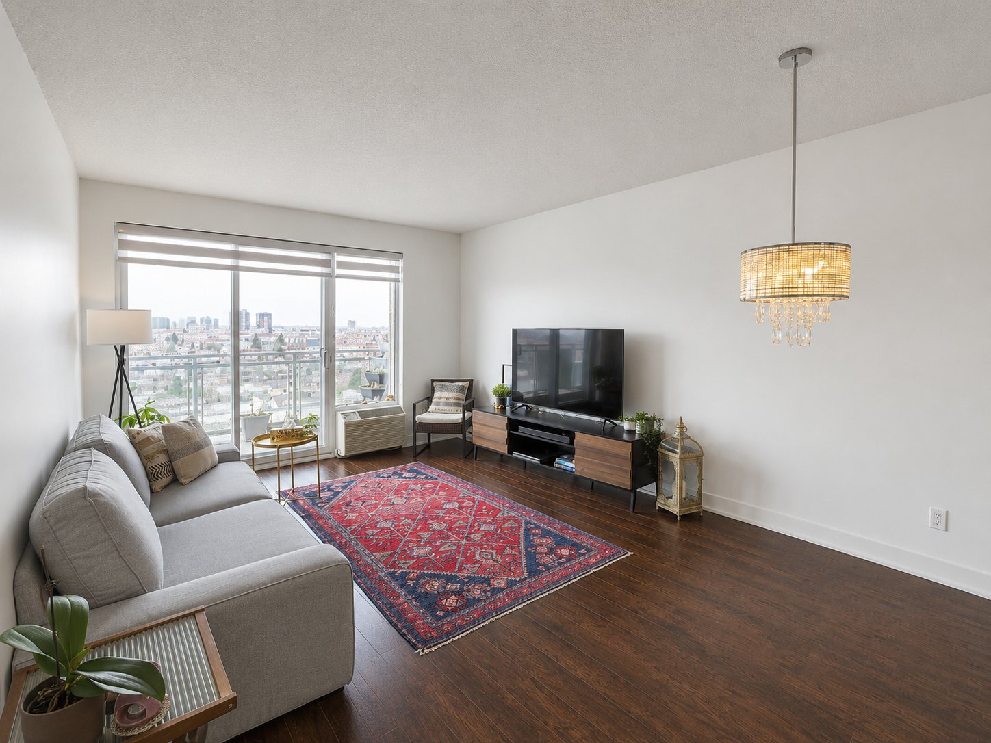 #1004 - 603 Rue Robert-Élie