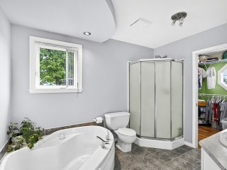 Salle de bains attenante à la CCP