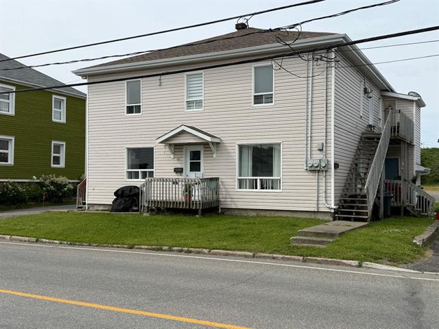 231 Av. Fraser