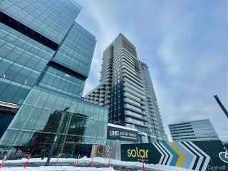 #2103 - 60 Rue de l'Éclipse