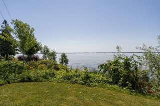 Accès au plan d'eau