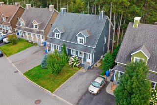 2616 Rue Vauvilliers