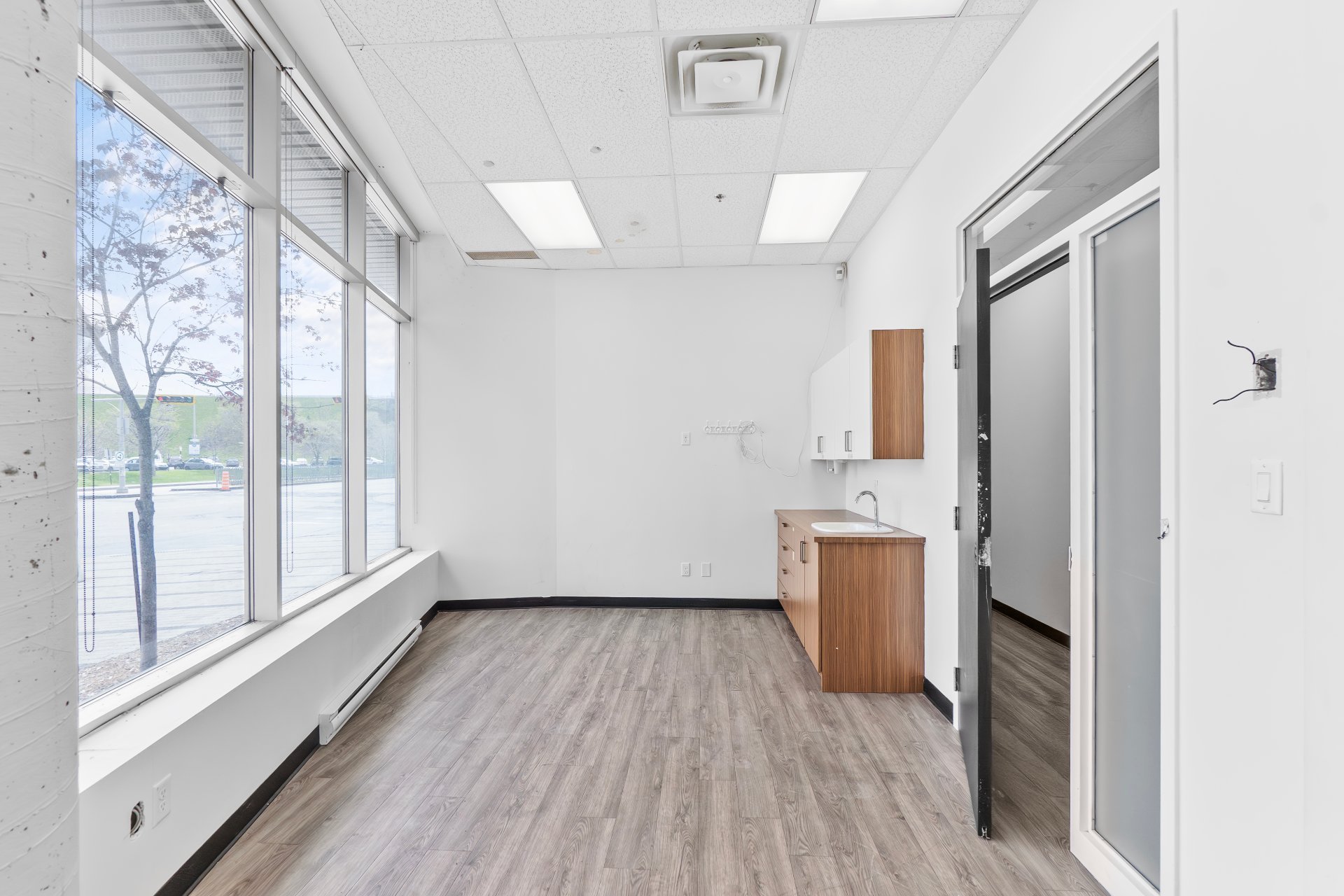 #101A - 1155 Rue St-Charles O.