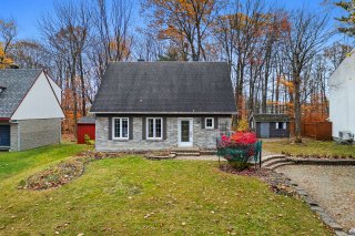 1097 Rue de St-Sébastien