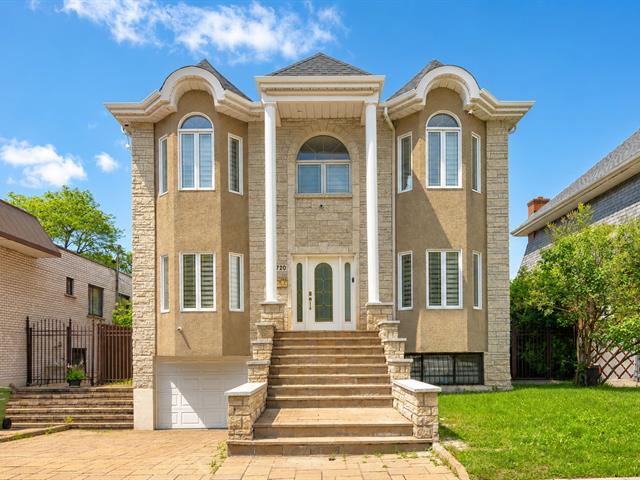7720 Place Perras