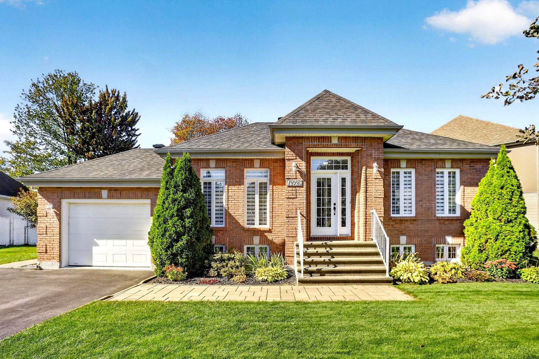 12725 Rue Louis-Joseph-Papineau