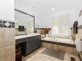 Salle de bains attenante à la CCP