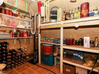 Cave/ chambre froide