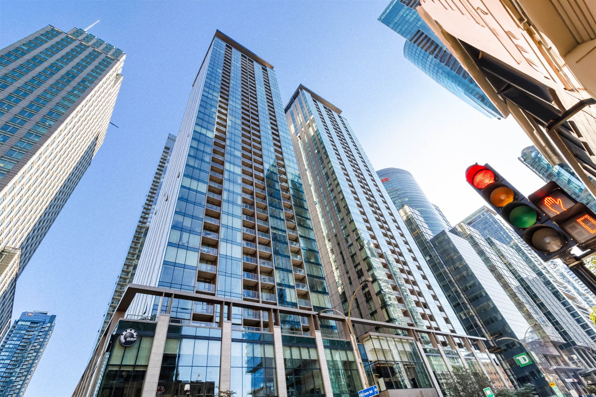 Joelle Bitar / #25417888