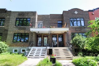 Façade