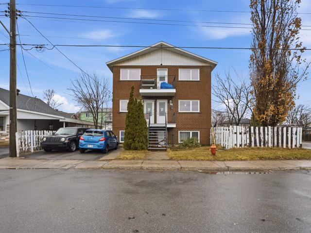 461 Rue Diane