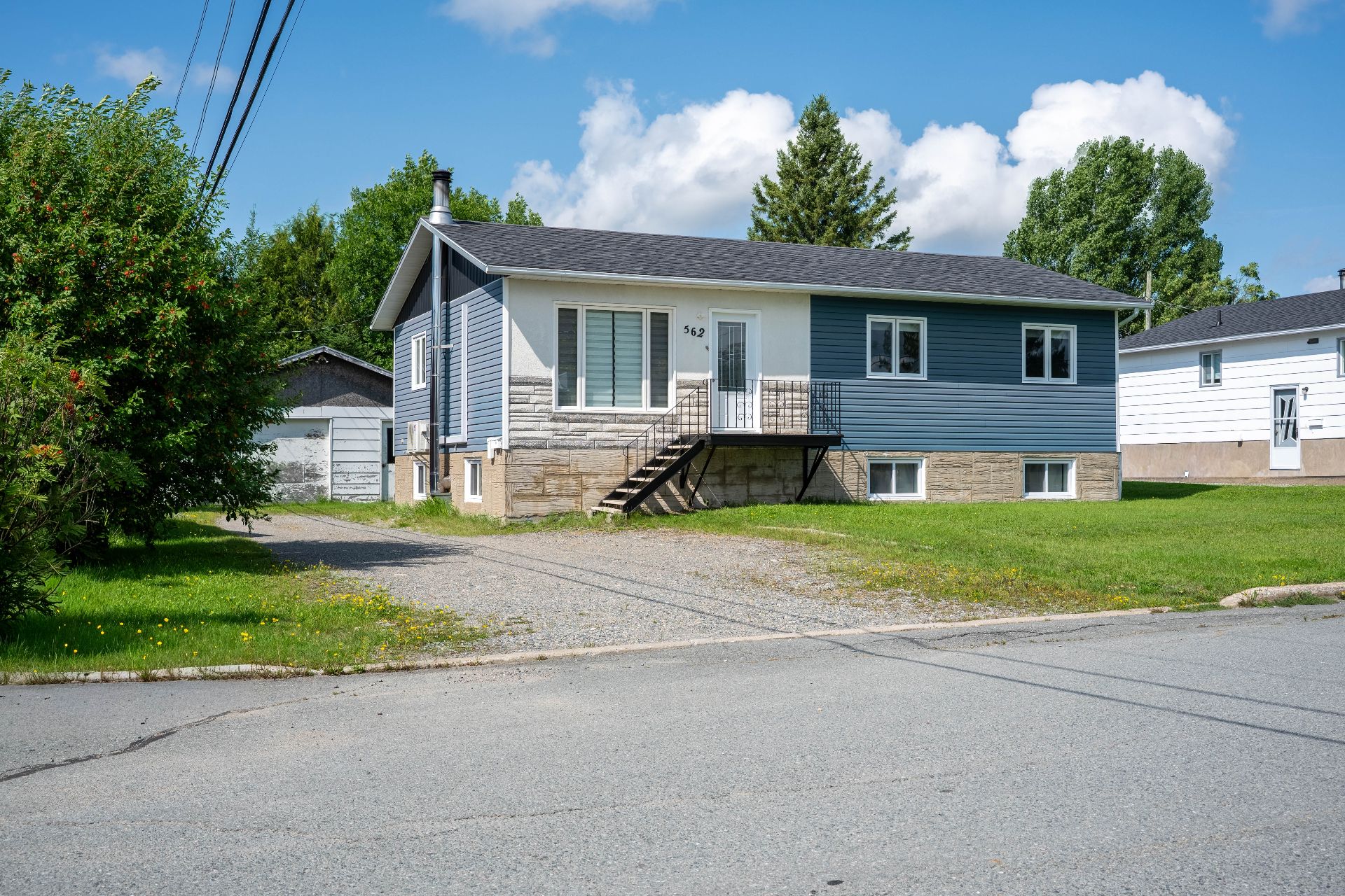 562 Rue Dalquier
