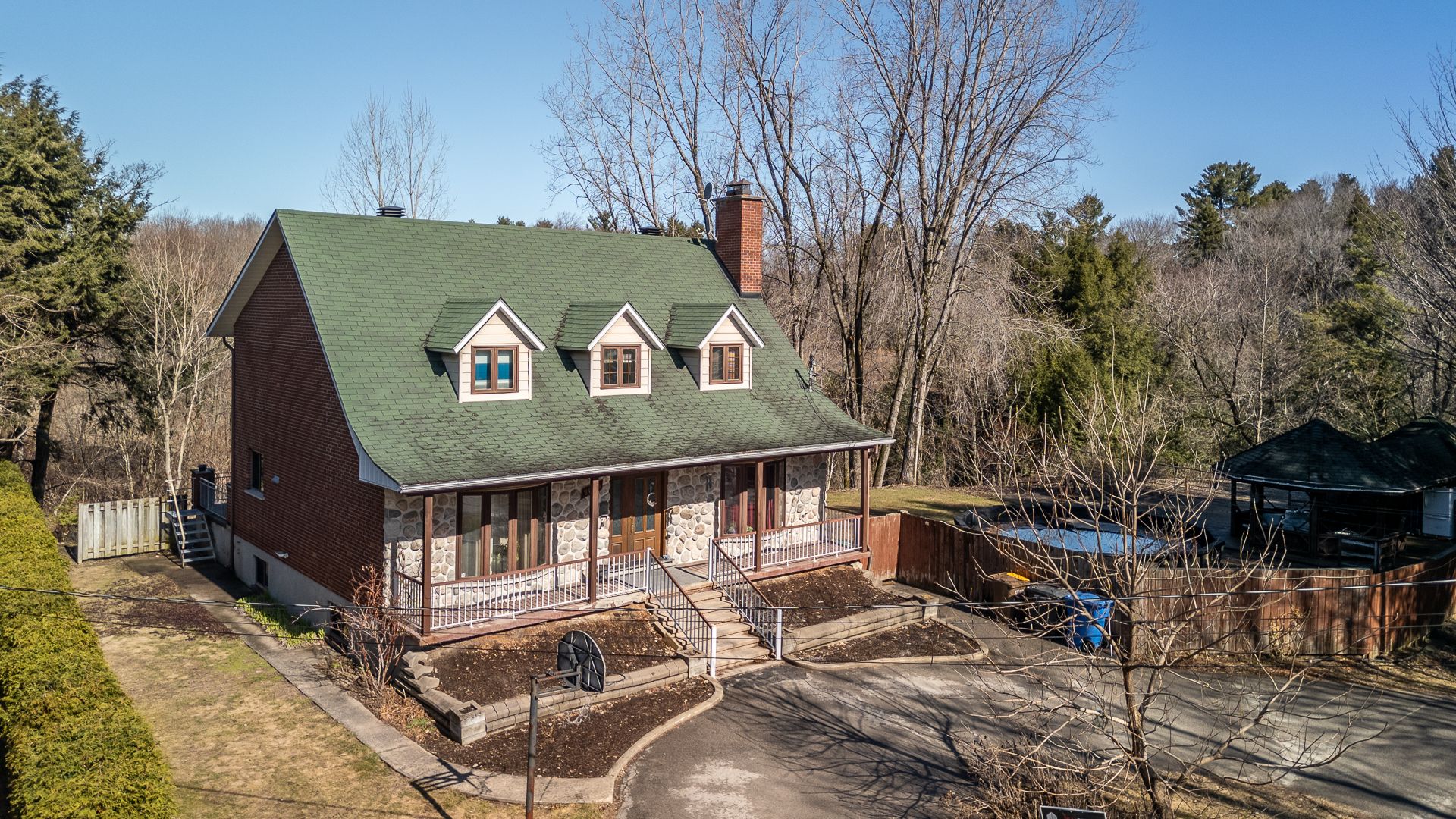 2043 Rue de Brompton