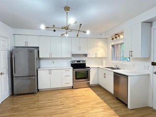 6866 Av. De Monts