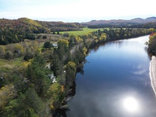 Vue sur l'eau