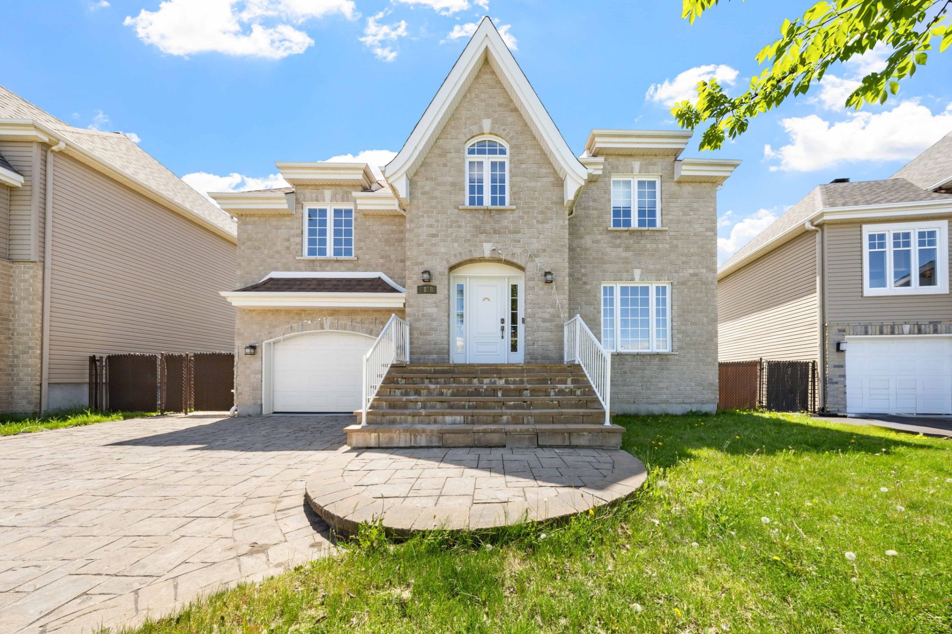 2828 Rue des Muscaris