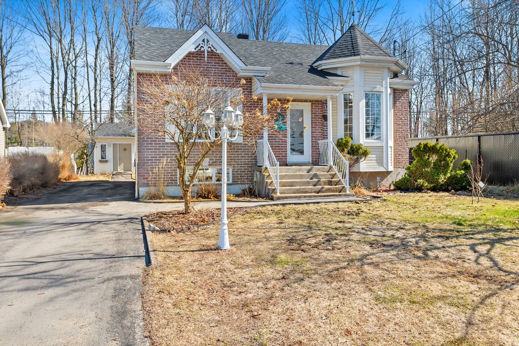 10120 Rue des Chardonnerets