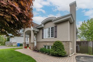 326 Rue de la Lyre