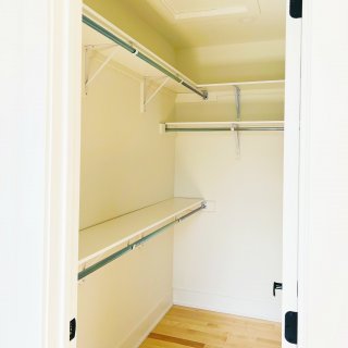 Walk-in closet