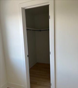 Walk-in closet