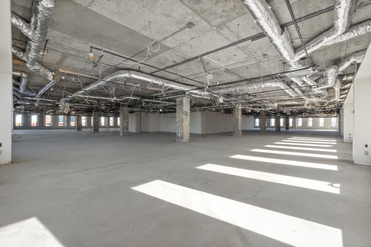 #B - 255 Boul. Crémazie E.