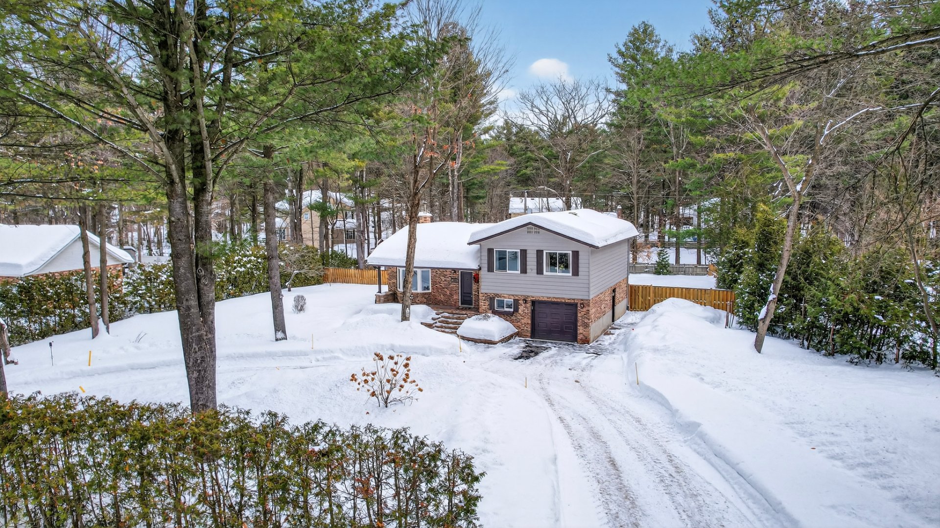 1633 Rue du Bordeaux