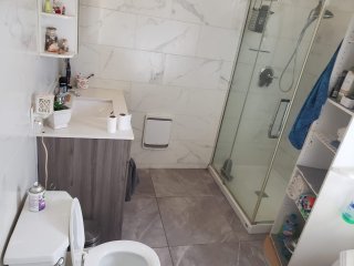 Ensuite bathroom