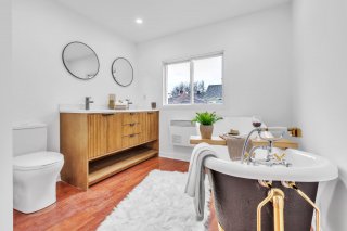 Ensuite bathroom