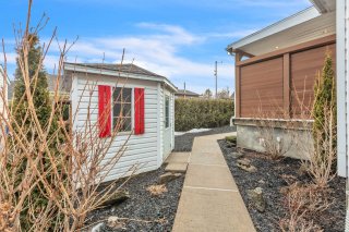 Shed
