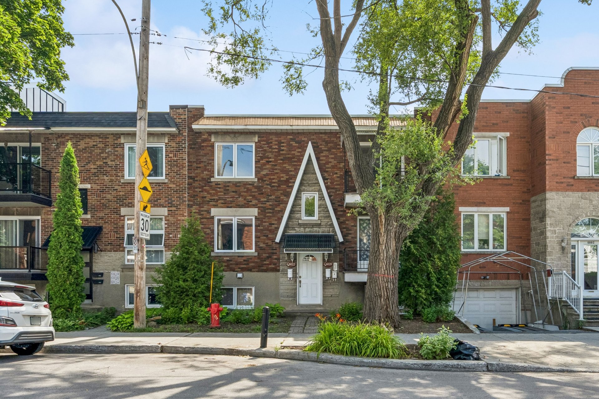 6020 Av. Pierre-De Coubertin — photo 1