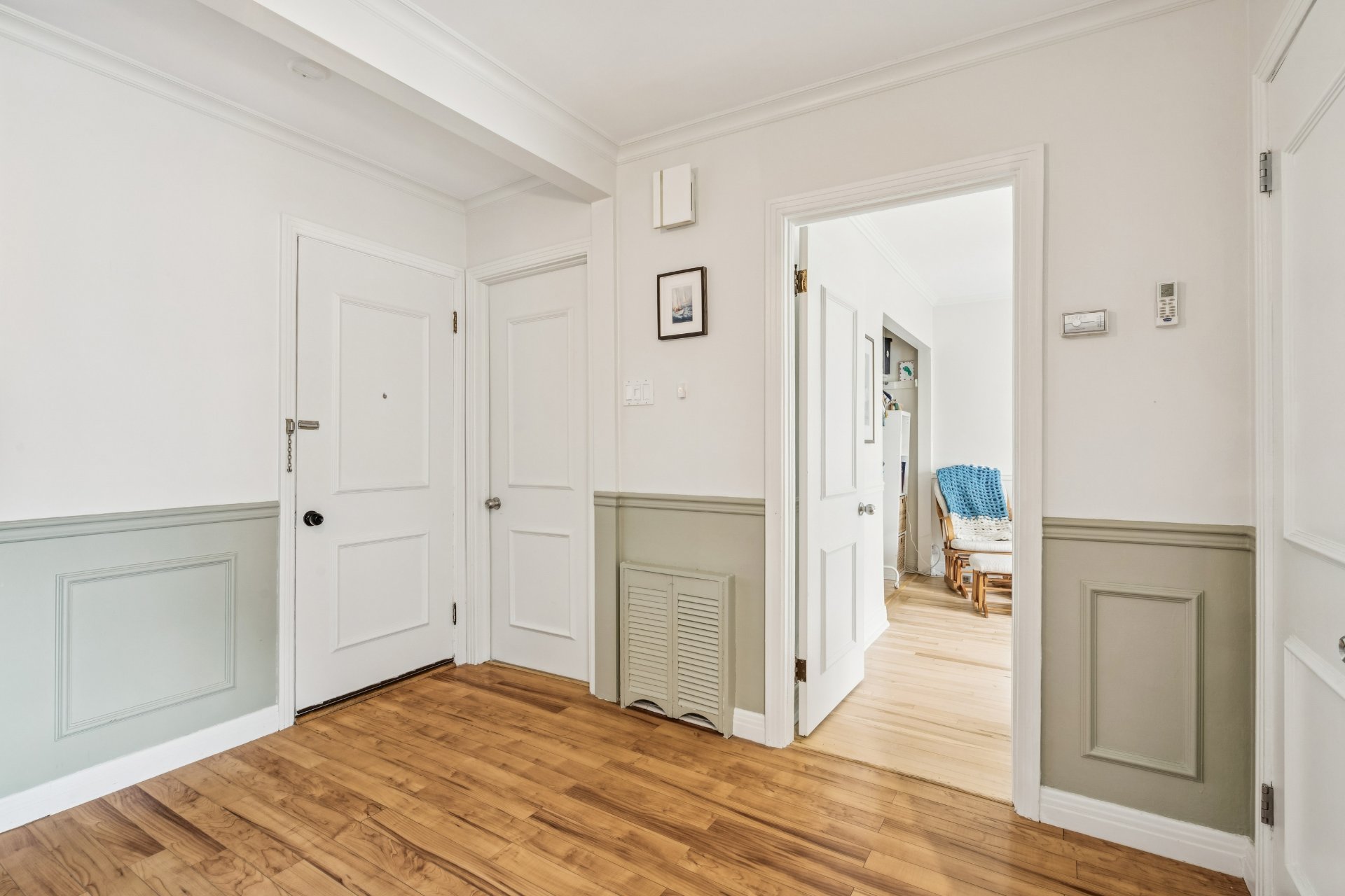 6020 Av. Pierre-De Coubertin — photo 2