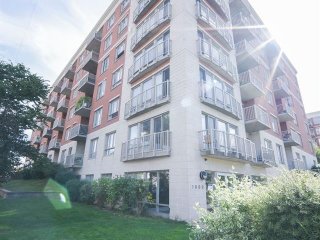 #209 - 1600 Rue St-Louis