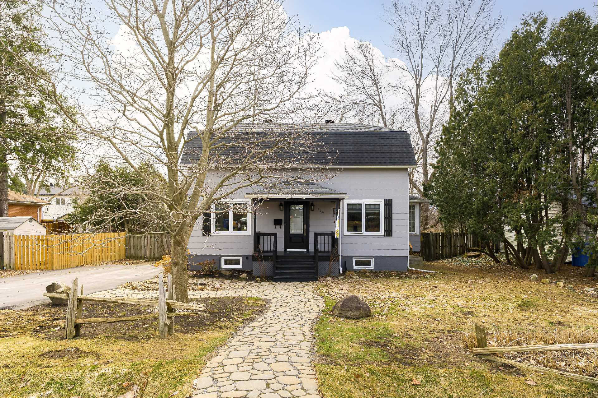 208 Evergreen Drive