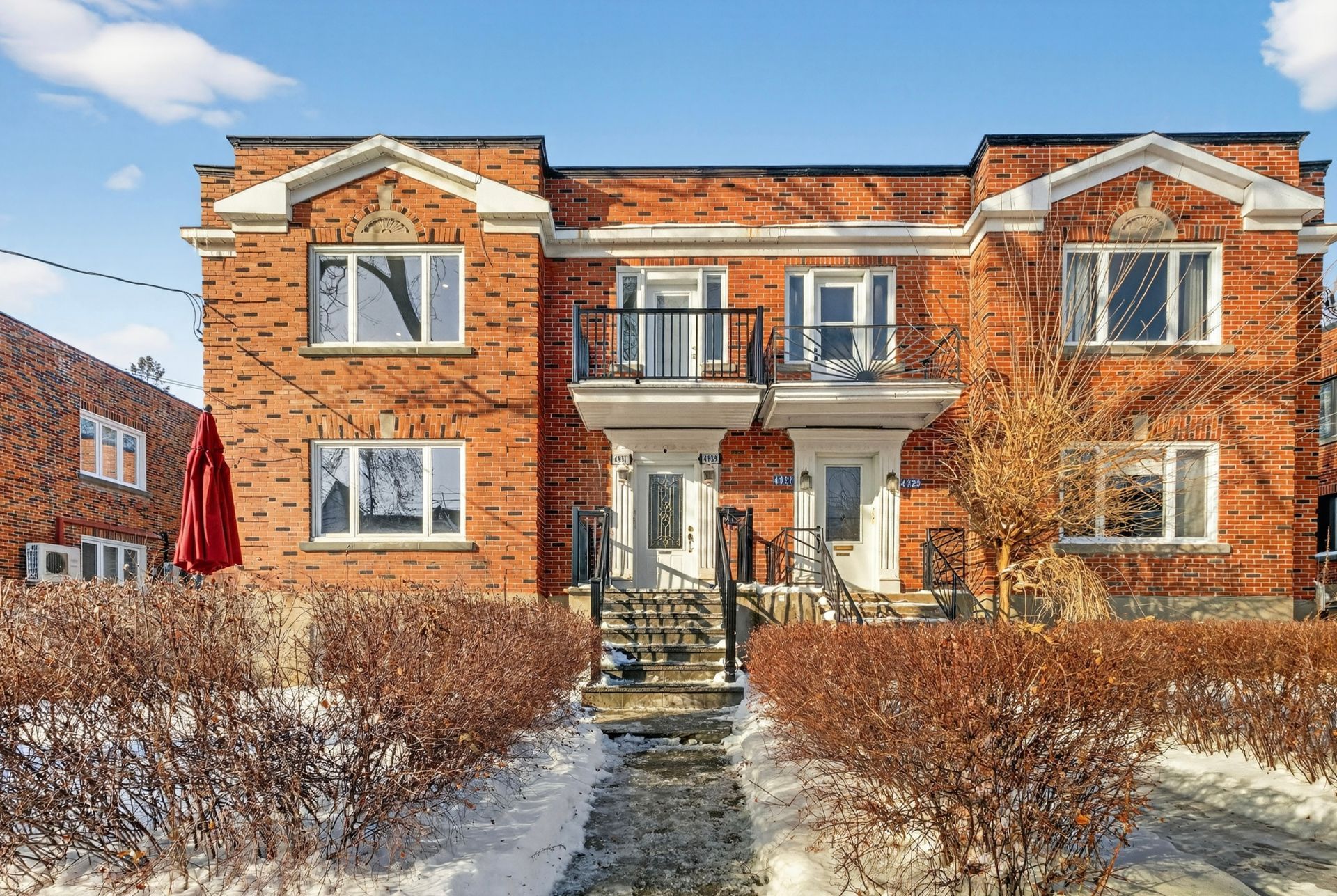 4929 Rue Jean-Brillant