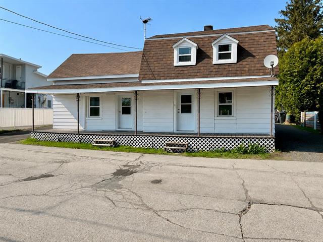 2389 Rue Oscar