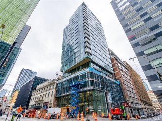 #1310 - 360 Rue Mayor