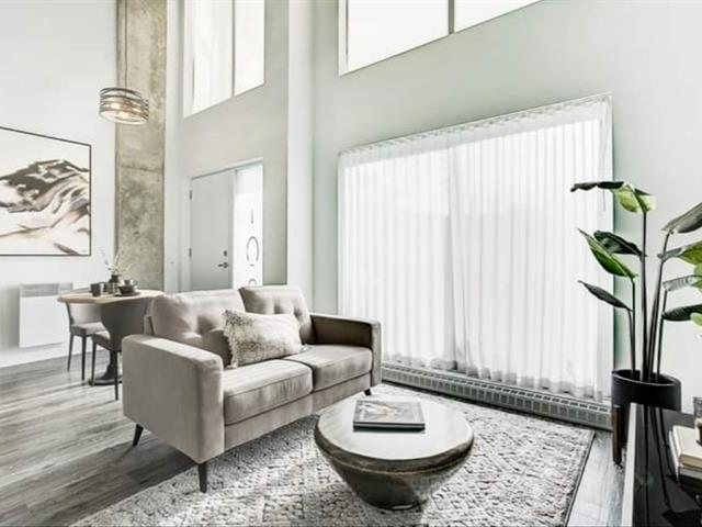 #104 - 7221 Rue Clark