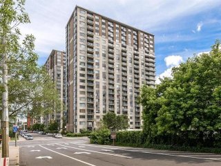#406 - 1200 Rue St-Jacques