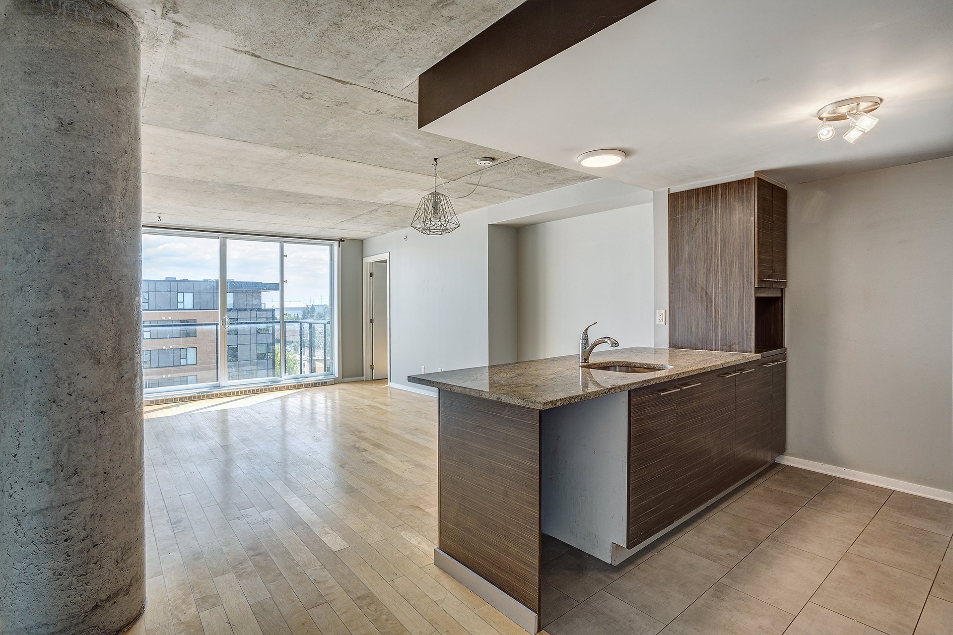 #602 - 6501 Boul. Maurice-Duplessis