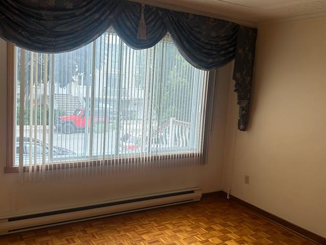 6132 Rue de Mériel