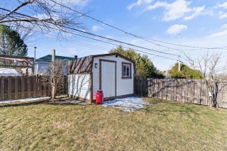 Shed