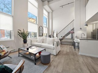 #104 - 4310 Rue St-Jacques