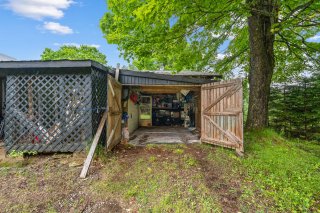 Shed