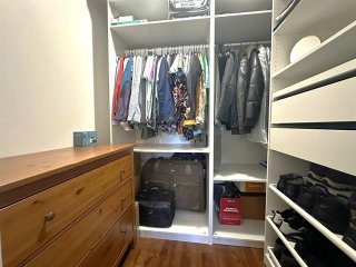 Walk-in closet